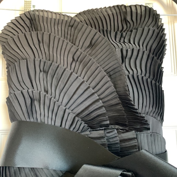 Marchesa Notte Black Ruffle Mini Dress - Picture 2 of 8